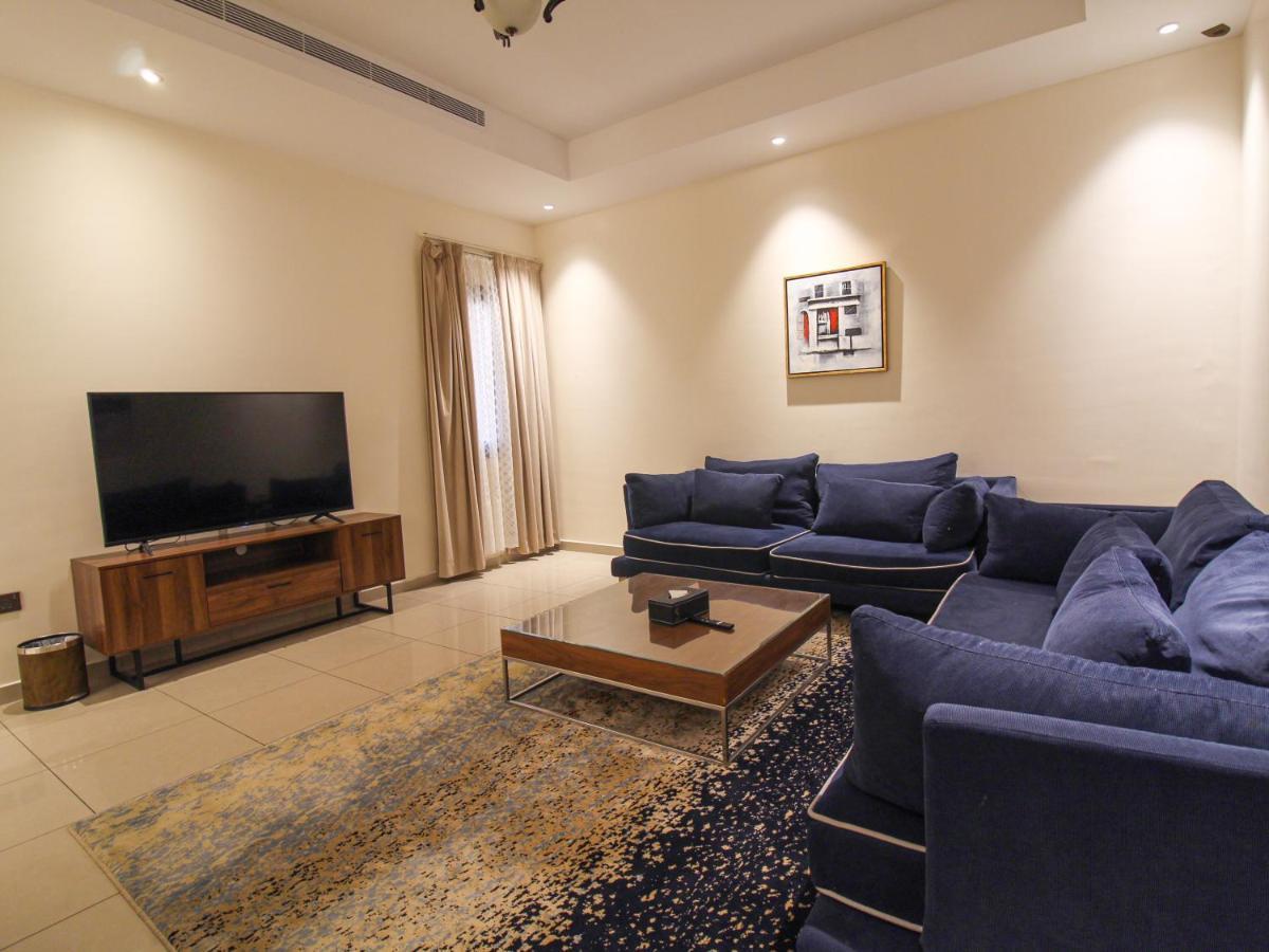 Friesian Hotel Suites Джеда Екстериор снимка