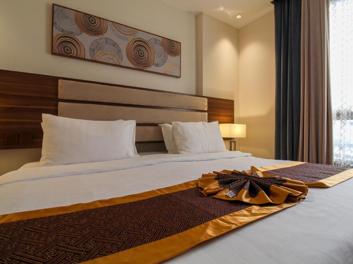 Friesian Hotel Suites Джеда Екстериор снимка