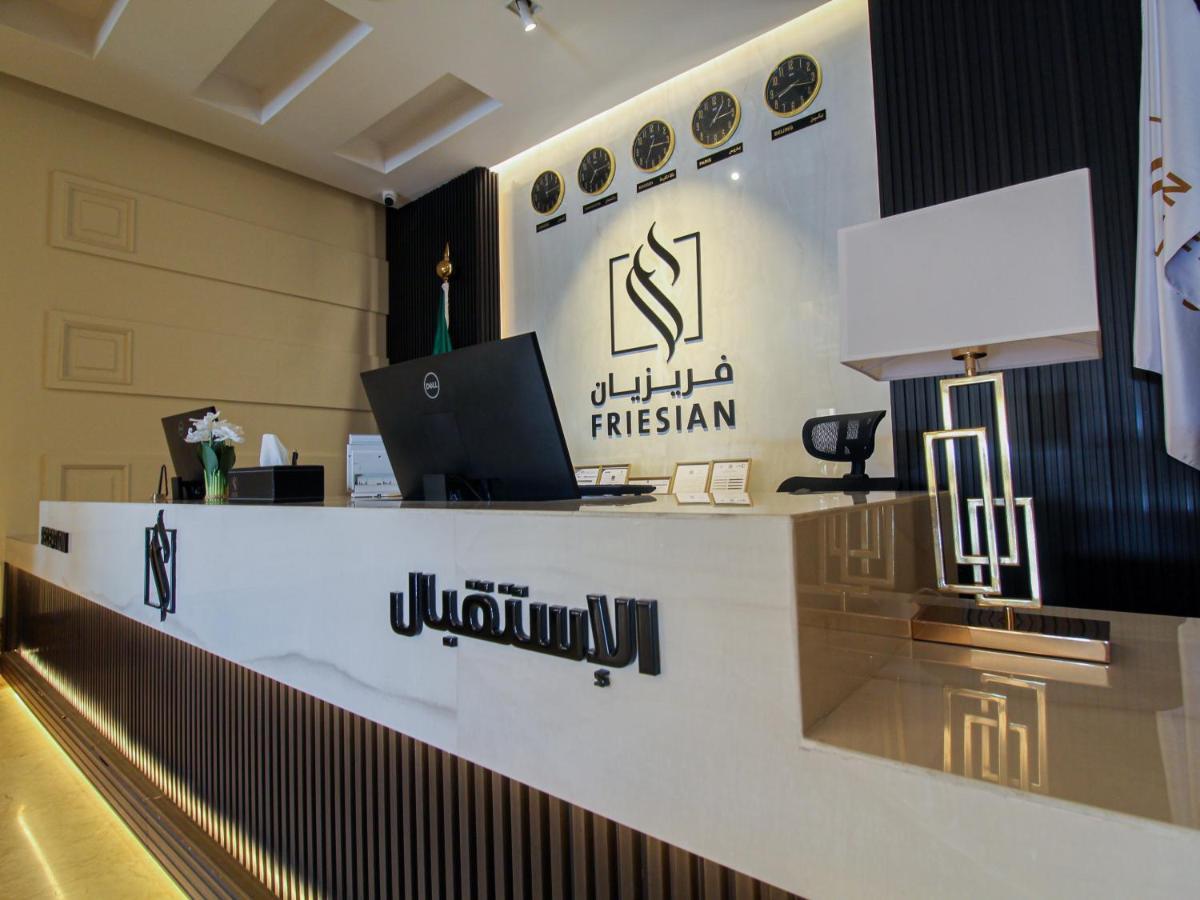 Friesian Hotel Suites Джеда Екстериор снимка