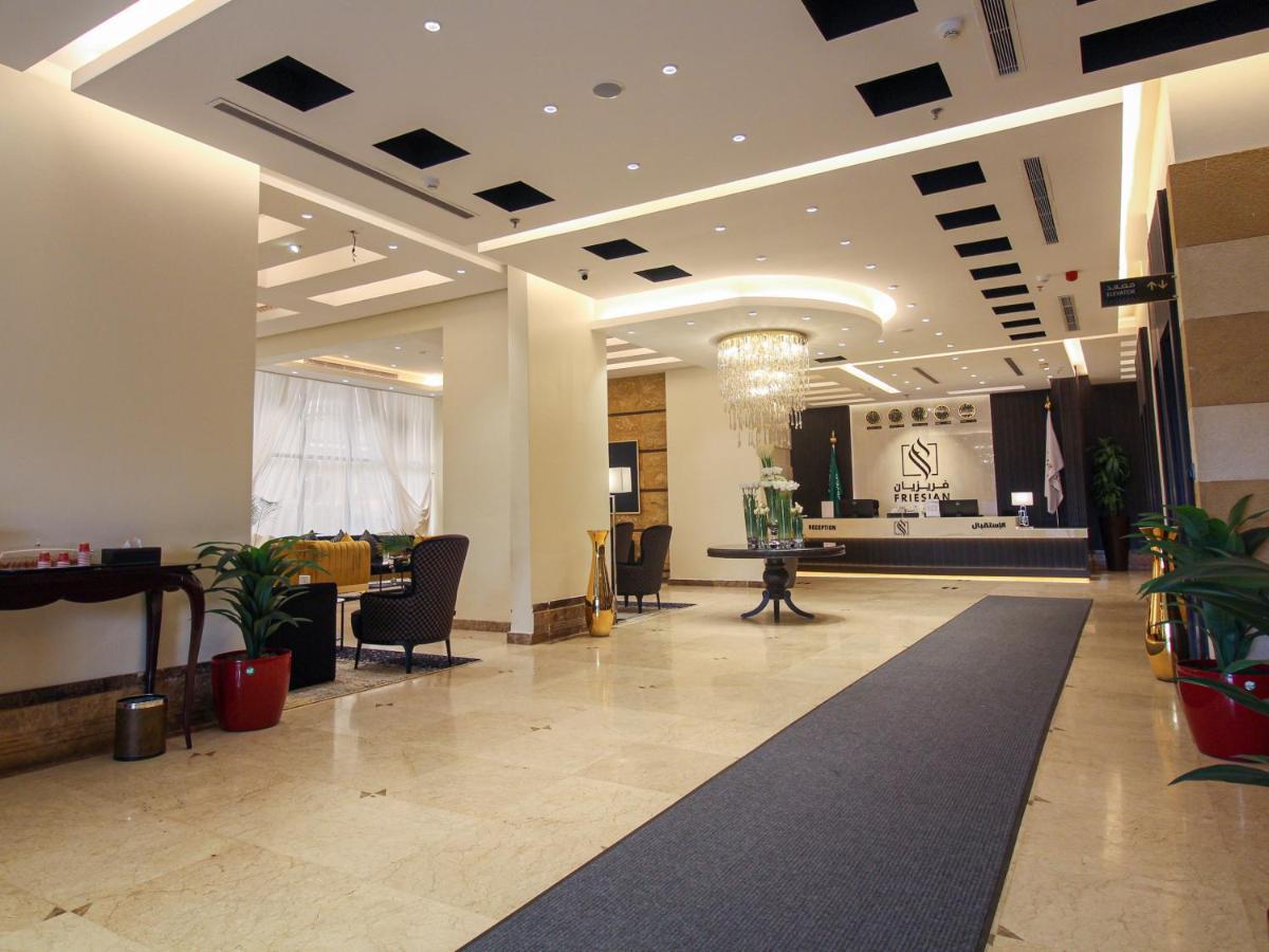 Friesian Hotel Suites Джеда Екстериор снимка