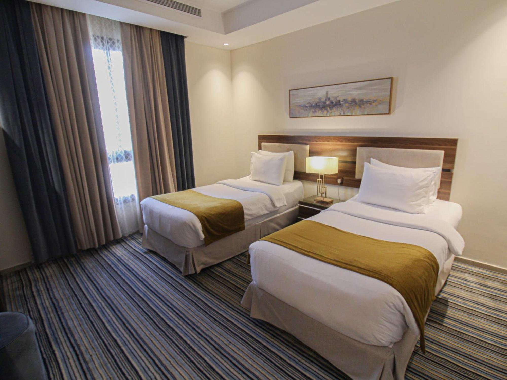 Friesian Hotel Suites Джеда Екстериор снимка